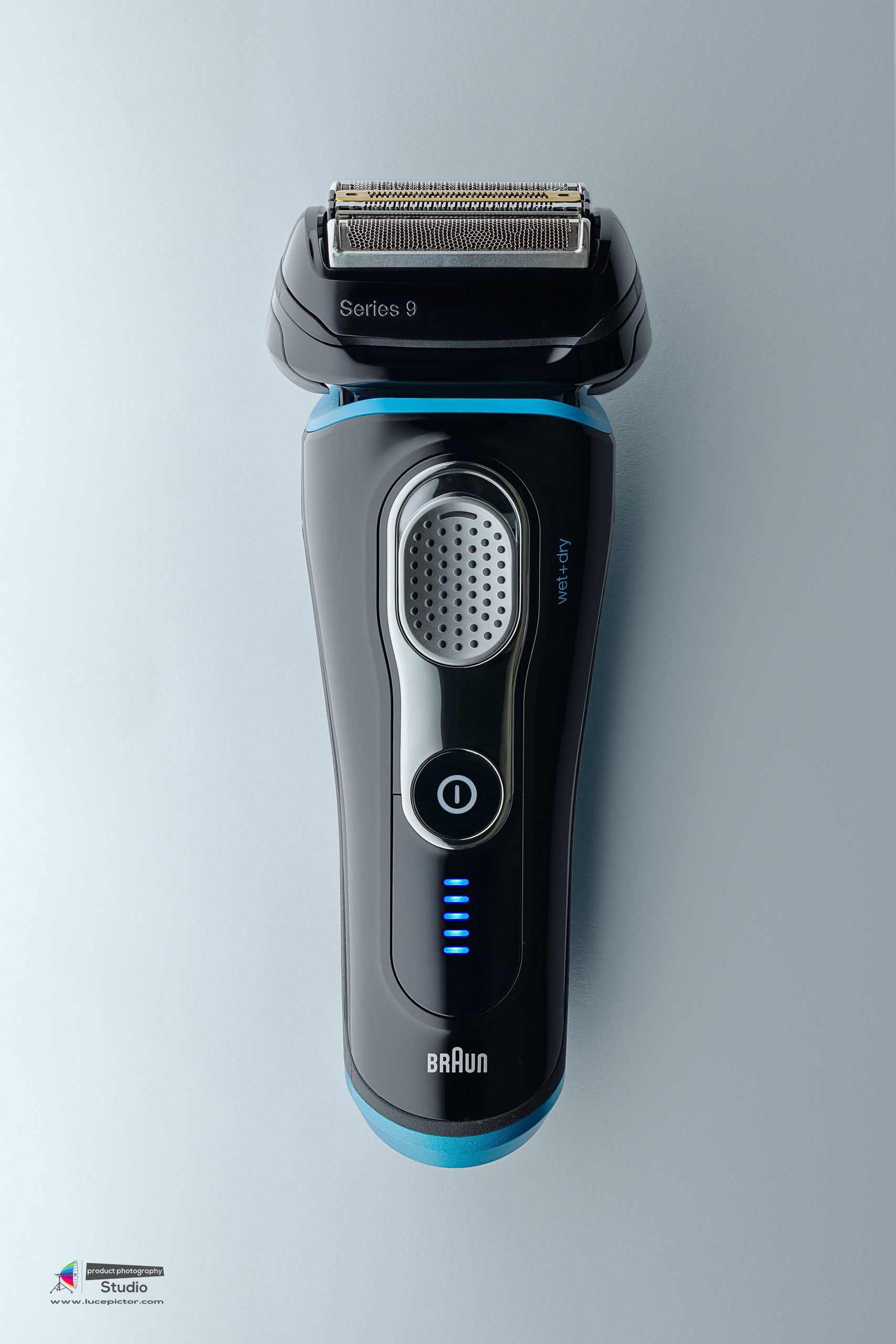 electric razor product photography